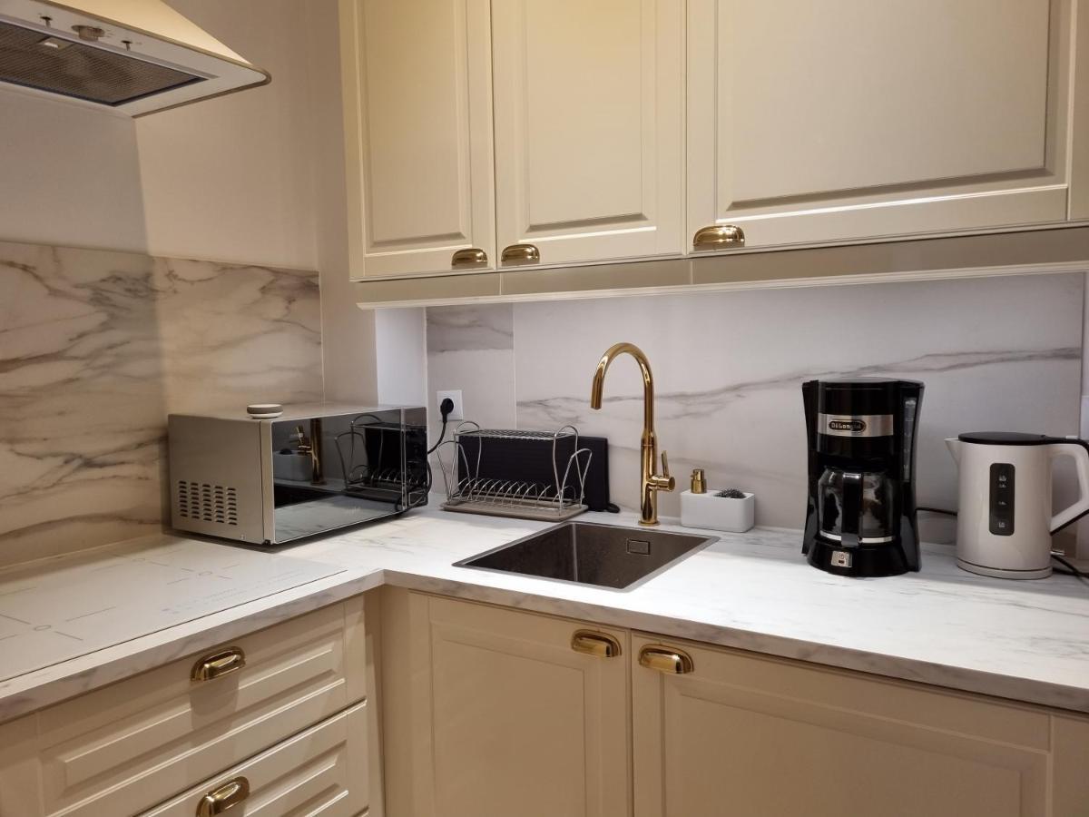 Apartament W Kamienicy Lägenhet Poznań Exteriör bild
