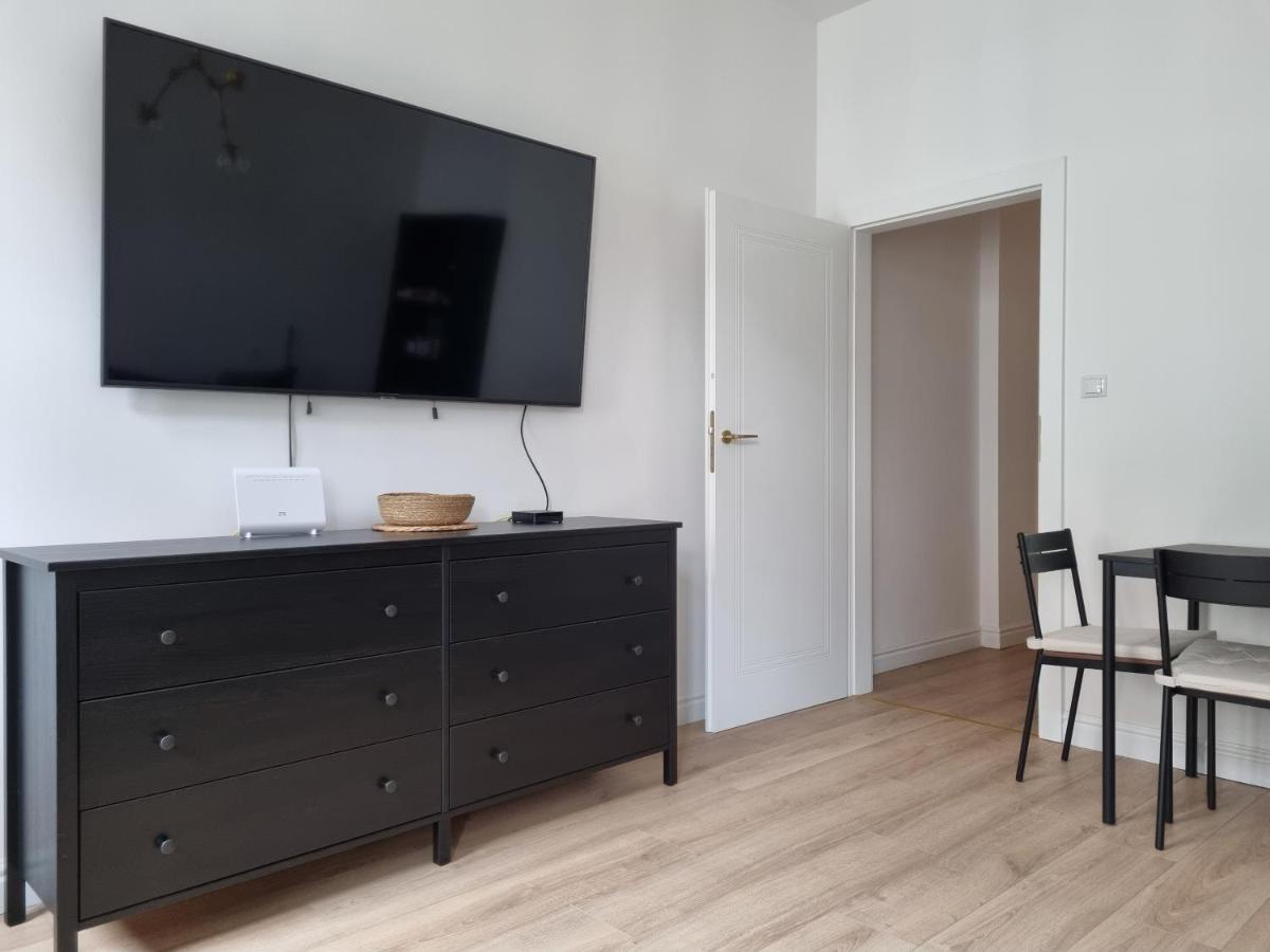 Apartament W Kamienicy Lägenhet Poznań Exteriör bild